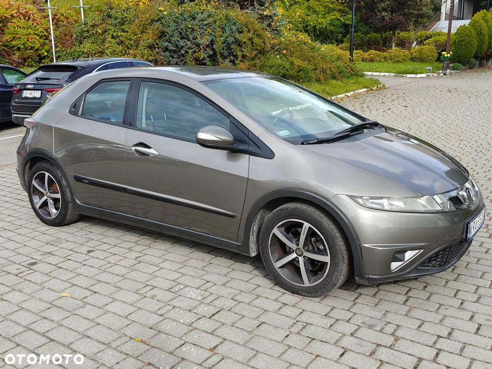 Honda Civic 1.8 Comfort - 15