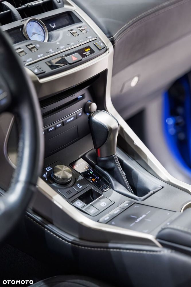 Lexus NX 300 Optimum AWD - 32