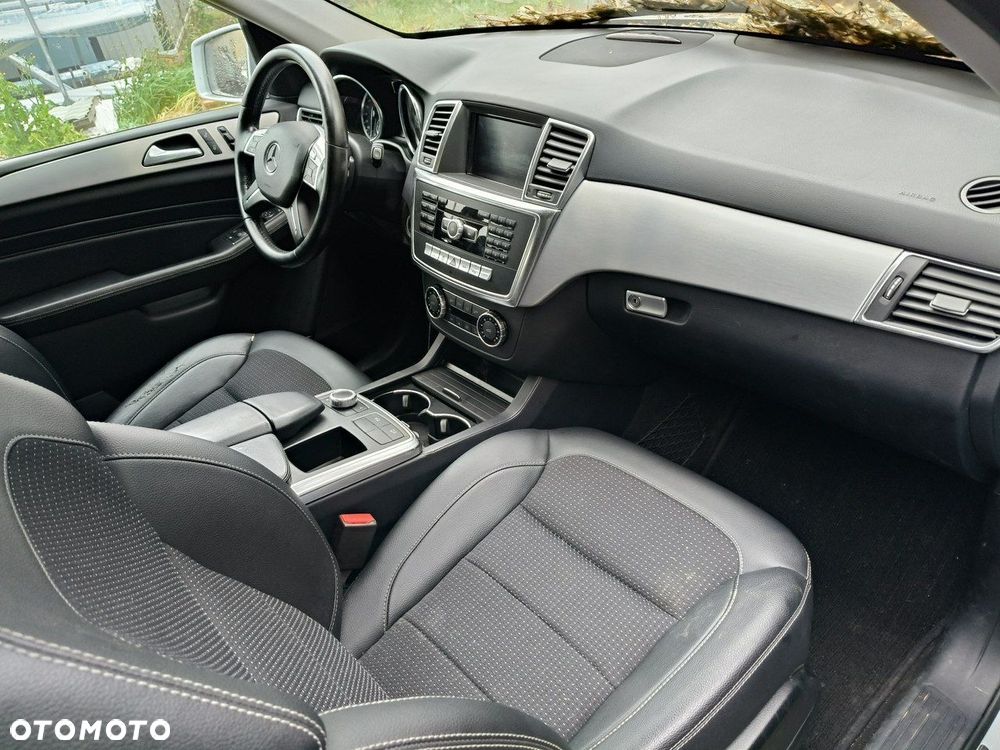 Mercedes-Benz ML - 3