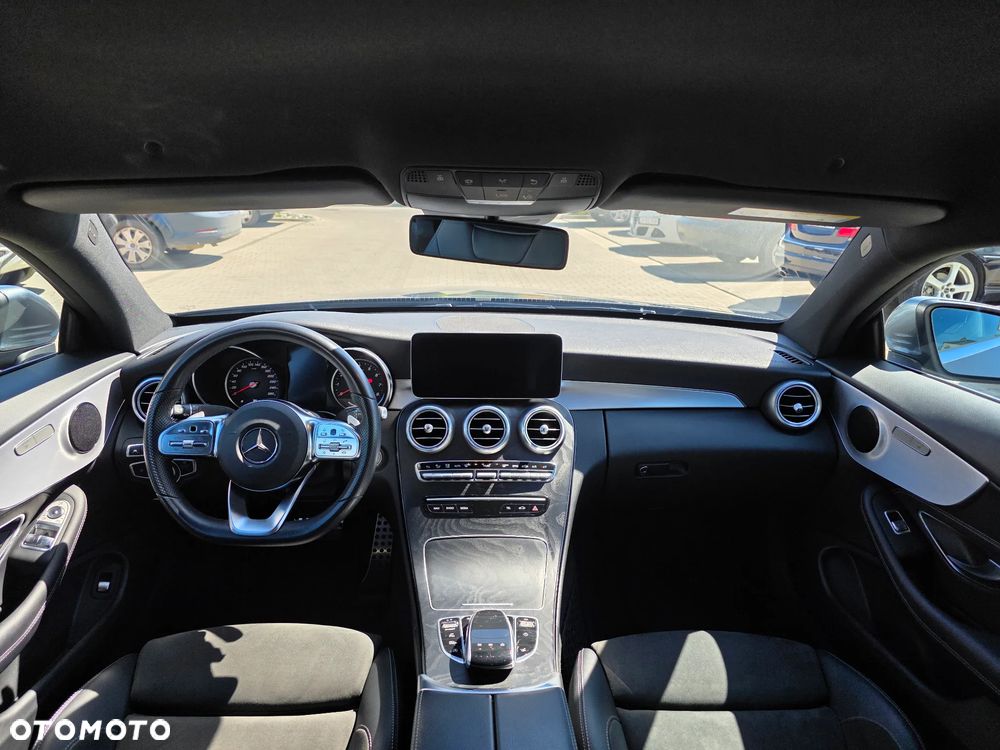 Mercedes-Benz Klasa C 200 4Matic 9G-TRONIC AMG Line - 21