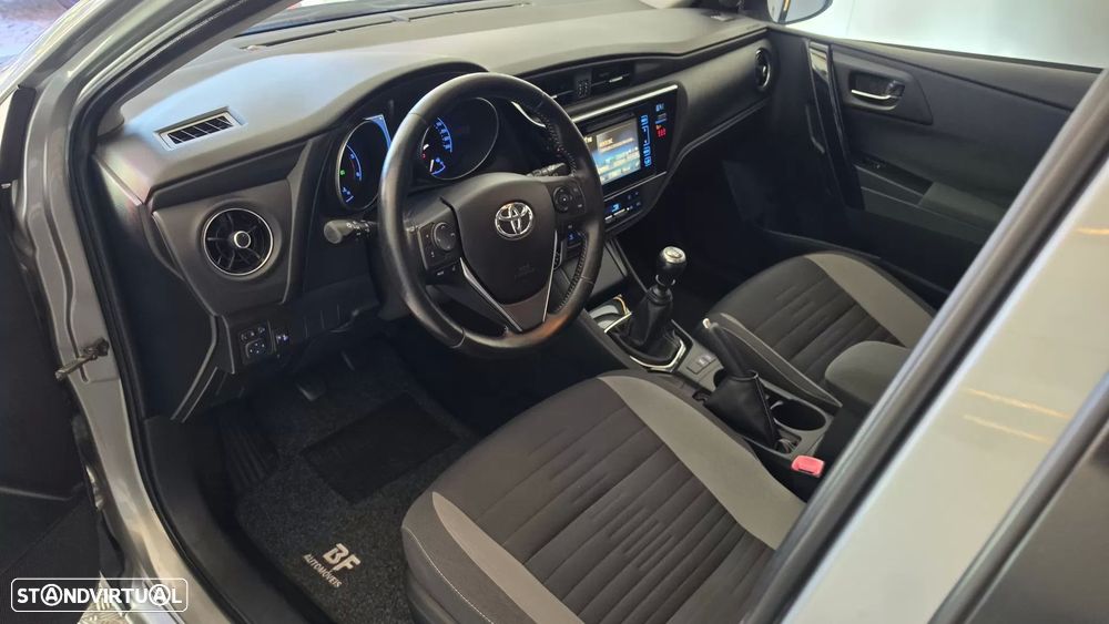 Toyota Auris 1.6 D-4D Exclusive+Navi - 36