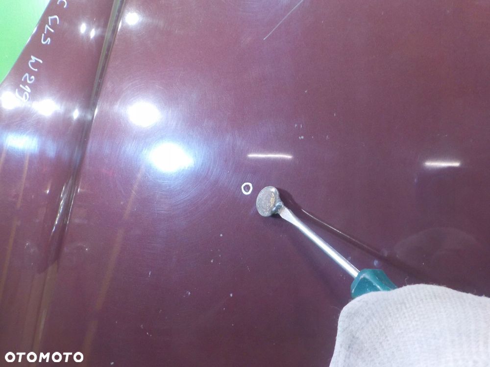 MERCEDES CLS W219 3.0 CDI 07r 5D maska - 5