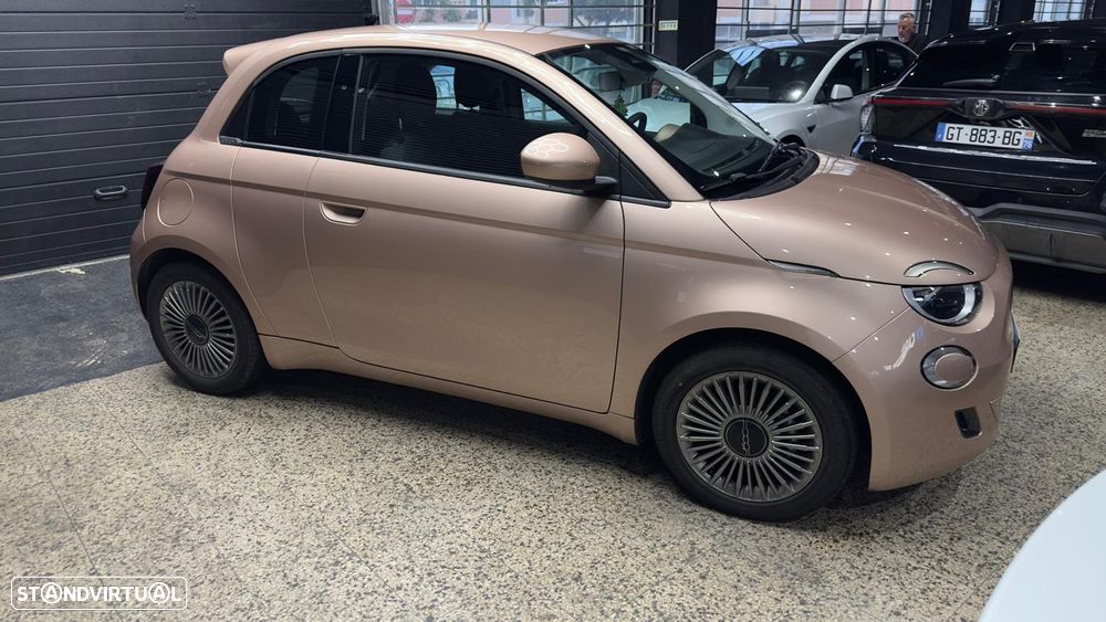 Fiat 500e 3 + 1 23,8kWh Icon - 9