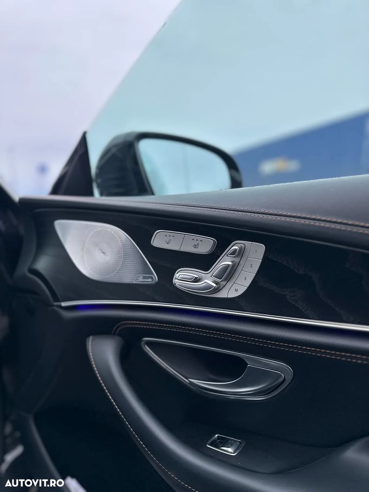 Mercedes-Benz CLS - 19