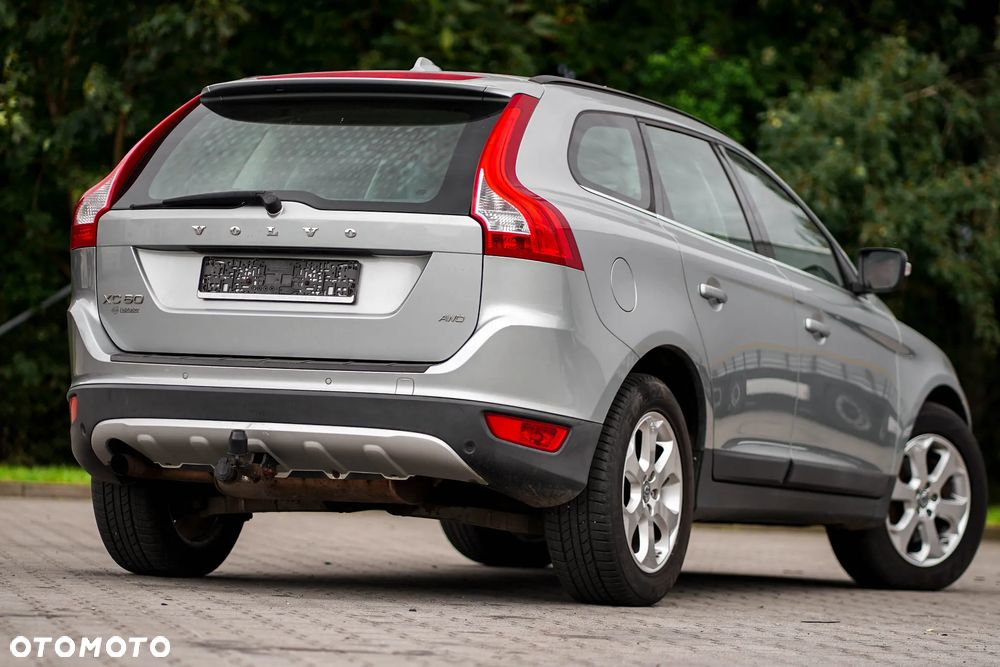 Volvo XC 60 D5 AWD - 12