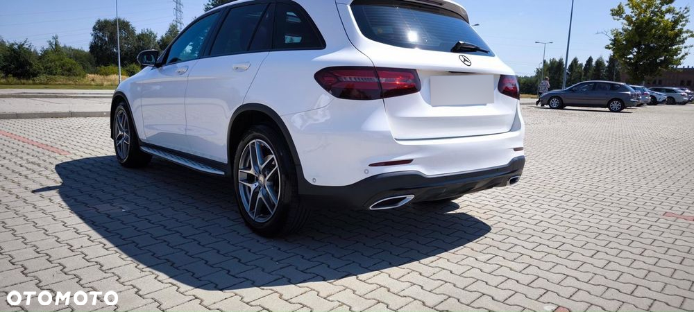 Mercedes-Benz GLC 220 d 4-Matic - 2