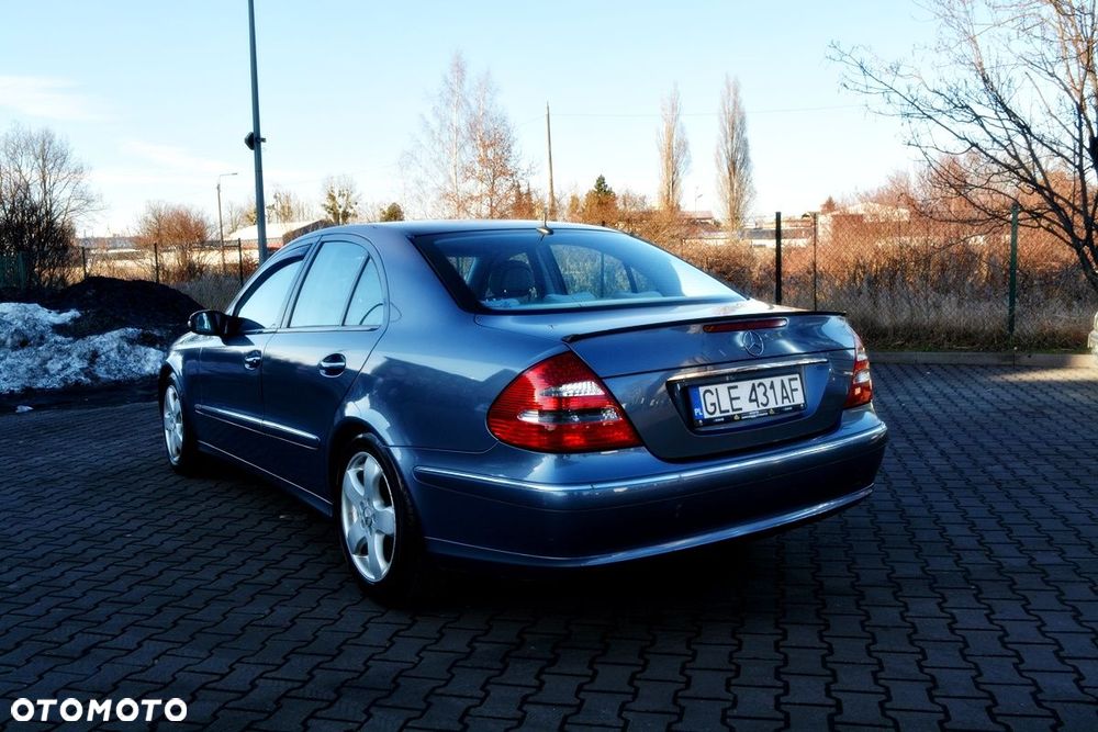 Mercedes-Benz Klasa E 220 CDI Automatik Avantgarde - 4
