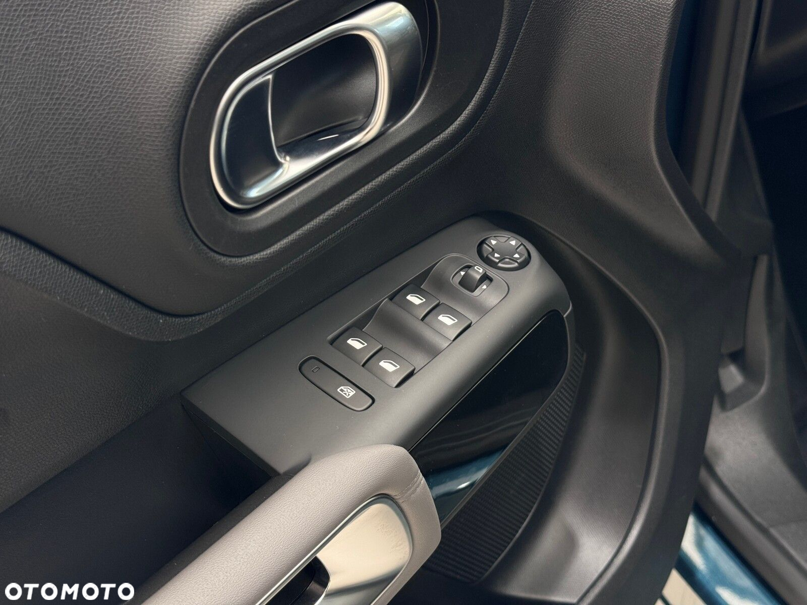 Citroën C5 Aircross 1.2 PureTech Live EAT8 - 20