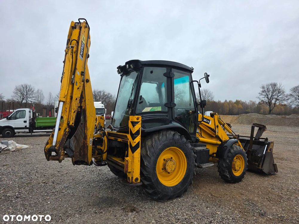 JCB 3CX Contractor - 2