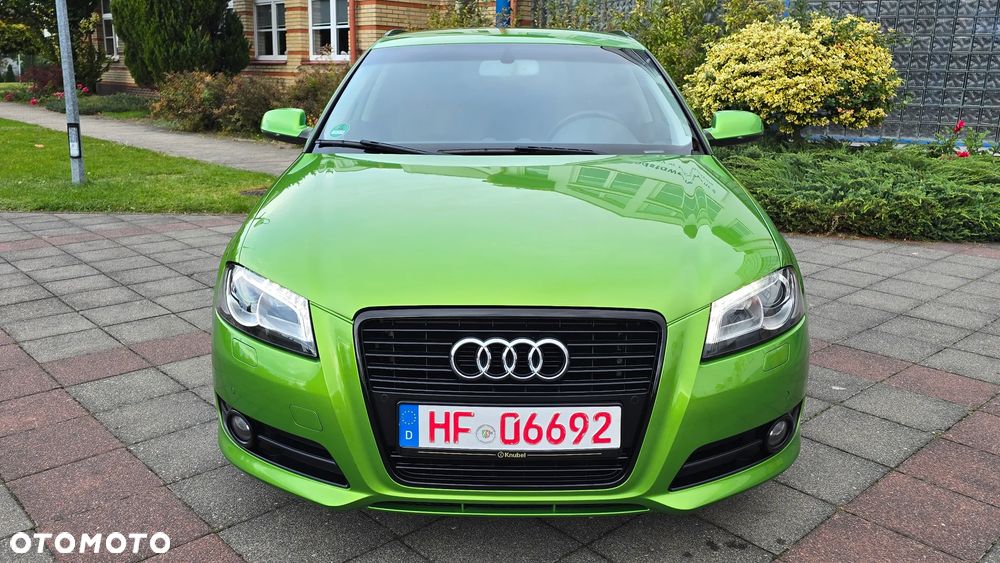 Audi A3 Sportback - 3