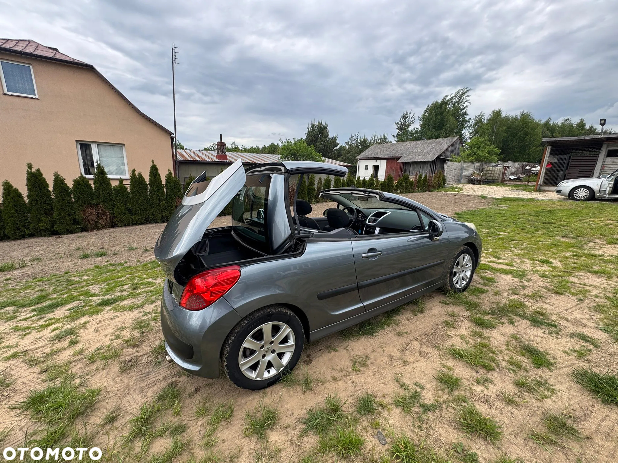 Peugeot 207 CC - 28