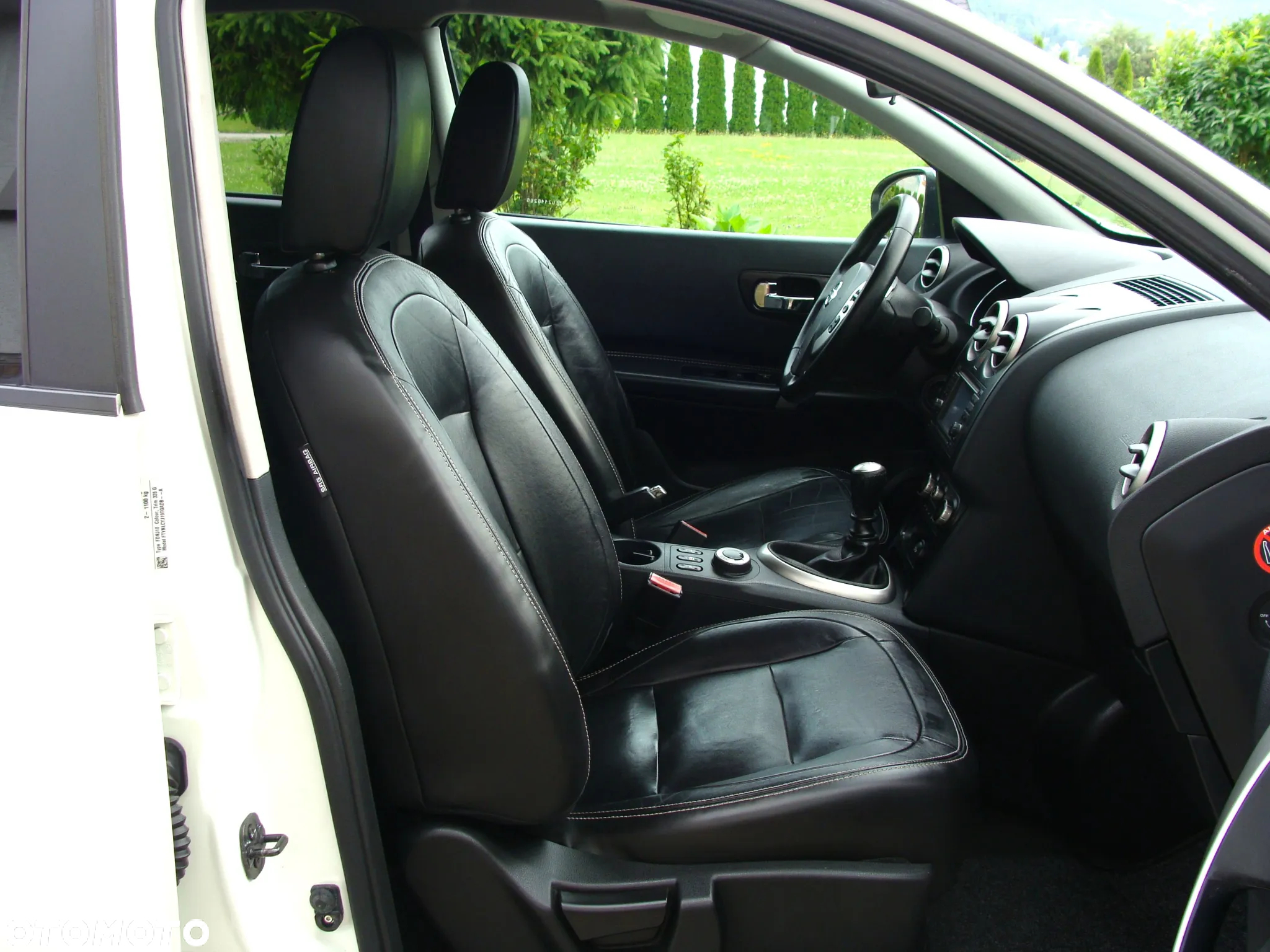 Nissan Qashqai 2.0 dCi 4 x 4 DPF acenta - 10