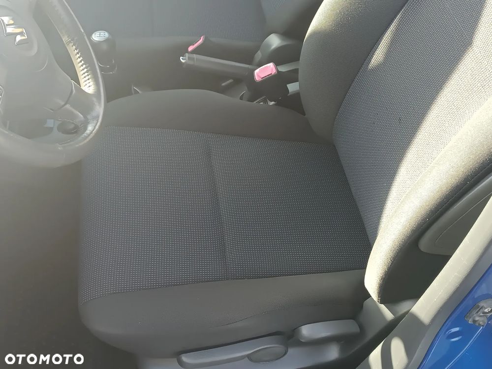 Suzuki Swift 1.2 4x4 Club - 21