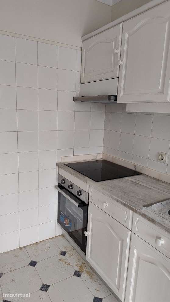 Apartamento T1 - Praia da Amorosa - Grande imagem: 2/5