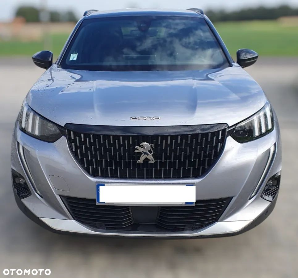 Peugeot 2008 PureTech 130 EAT8 GT - 3