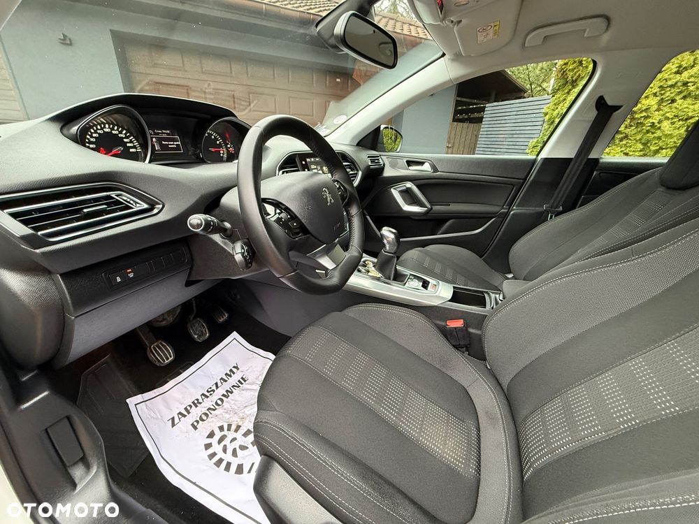 Peugeot 308 PureTech 110 Stop & Start Allure - 5