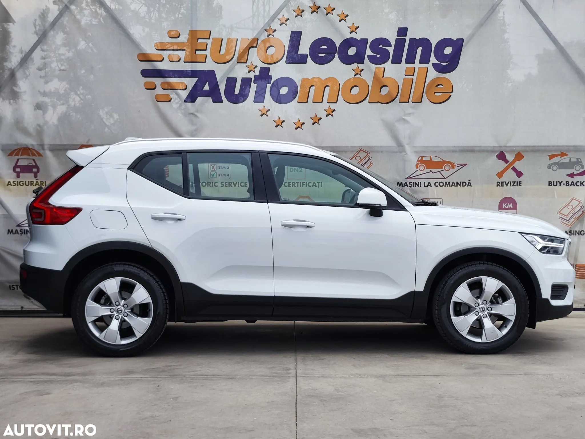 Volvo XC 40 - 4