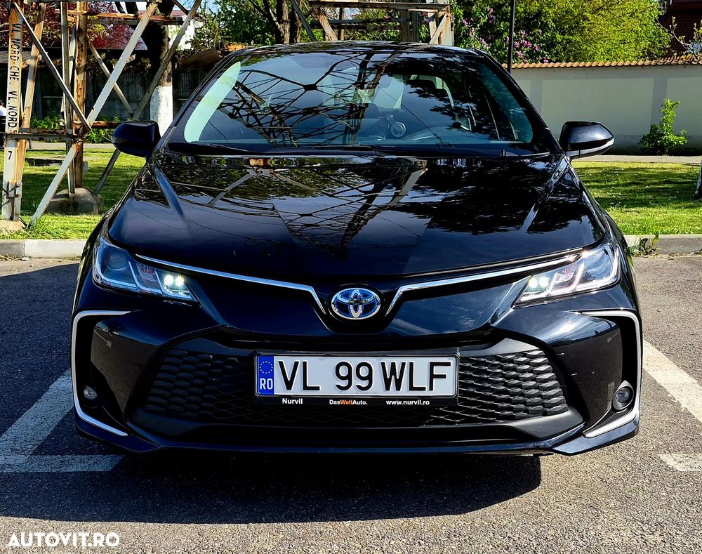 Toyota Corolla 1.8 HSD Dynamic - 1
