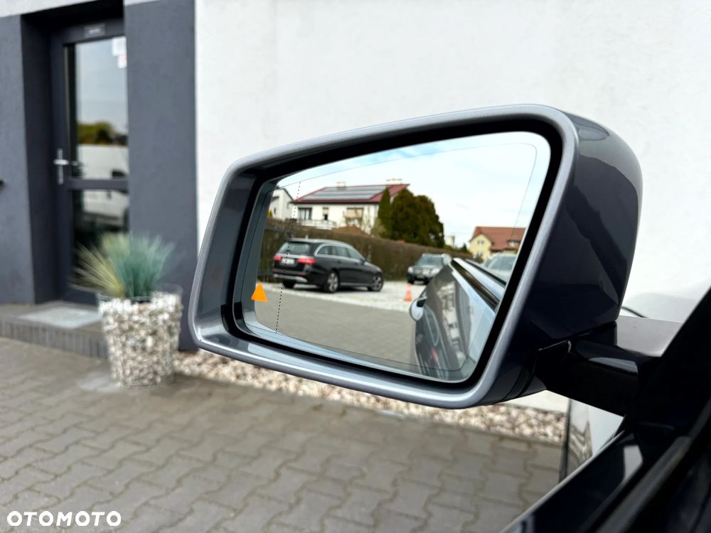 Mercedes-Benz Klasa E 250 7G-TRONIC Sport Edition - 23