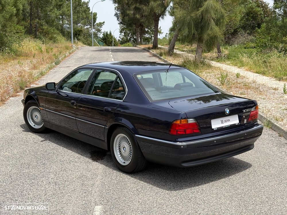 BMW 730 - 8