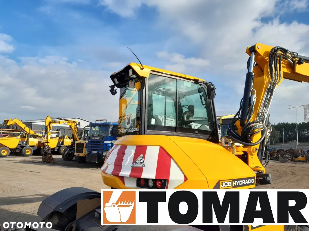 JCB HYDRADIG 110W - 18