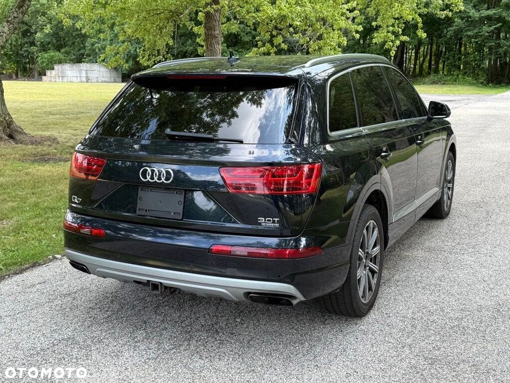 Audi Q7 3.0 TFSI Quattro Tiptronic - 9