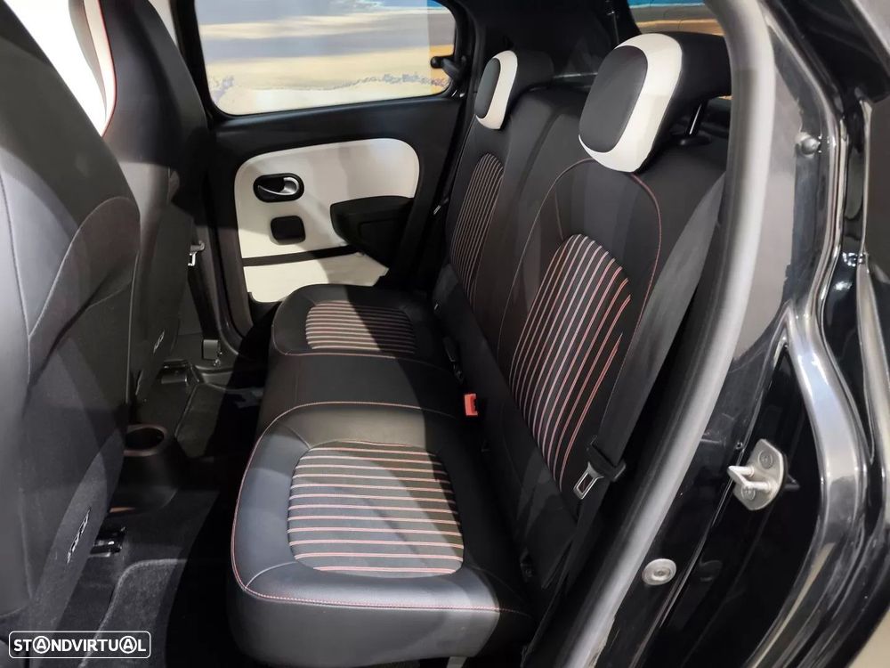Renault Twingo E-Tech - 22