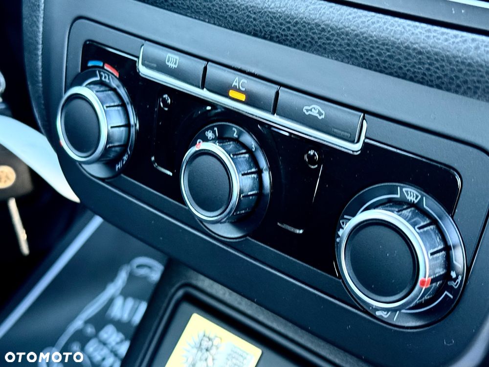 Volkswagen Golf Plus 1.4 Style - 31