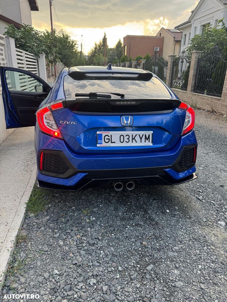 Honda Civic 1.5 VTEC Turbo Sport - 12
