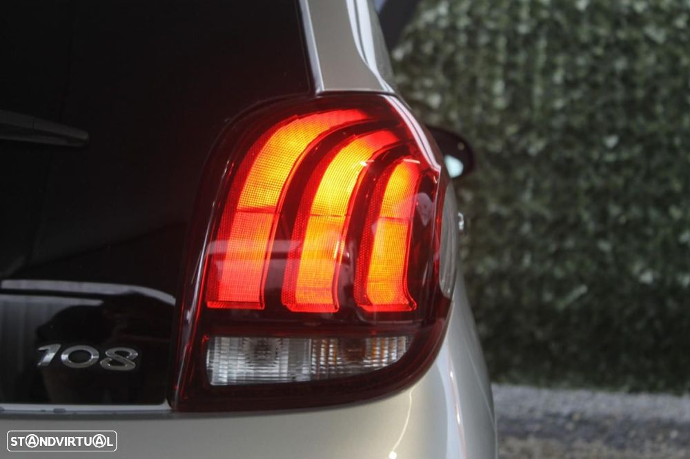 Peugeot 108 1.2 PureTech Allure - 41