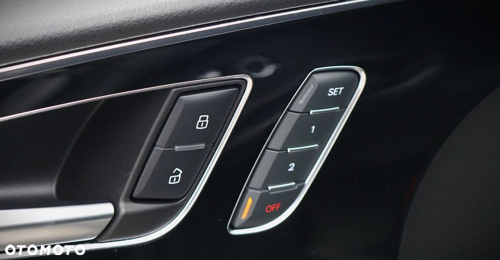 Audi A6 Avant - 22