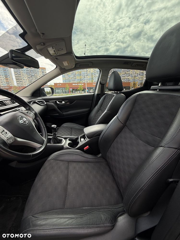 Nissan Qashqai 1.5 dCi Tekna - 19