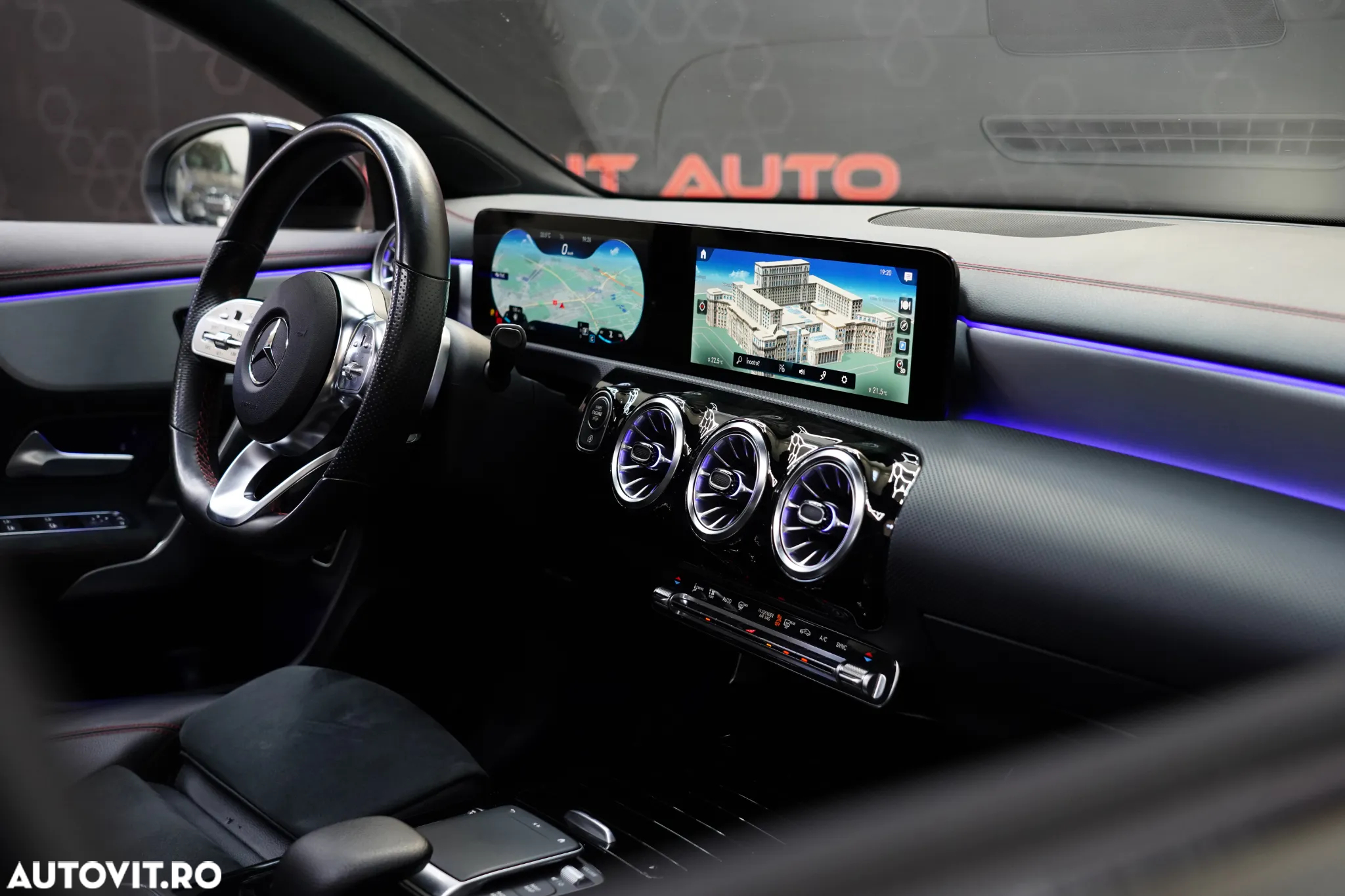 Mercedes-Benz CLA 180 7G-DCT Edition AMG Line - 11