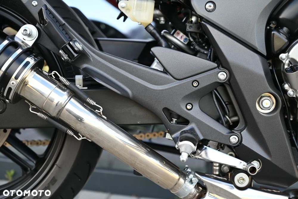 Honda CBF - 34
