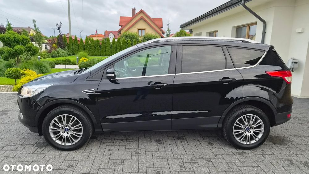 Ford Kuga 2.0 TDCi 4x4 Titanium - 27