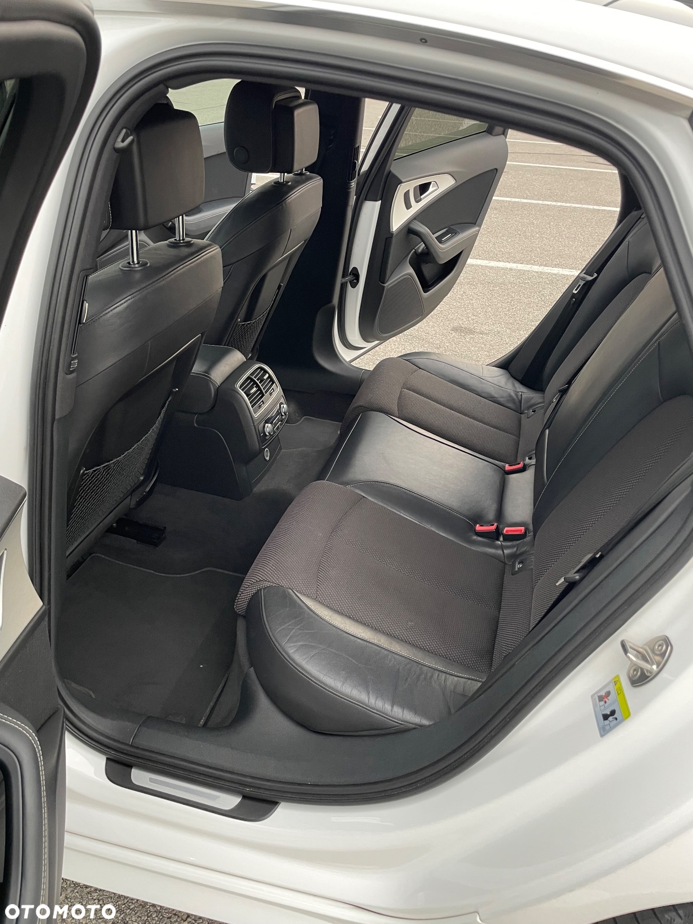 Audi A6 2.0 TDI ultra S tronic - 24