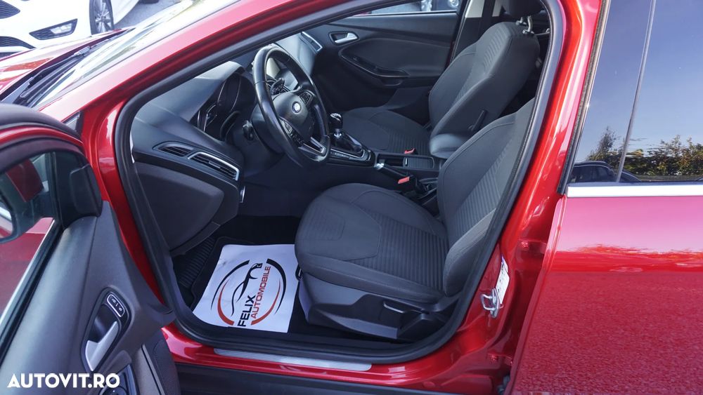 Ford Focus - 7