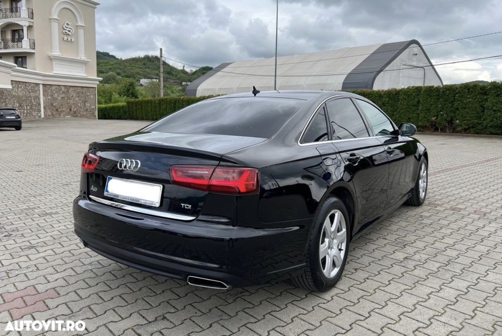 Audi A6 2.0 TDI Ultra DPF S tronic - 3