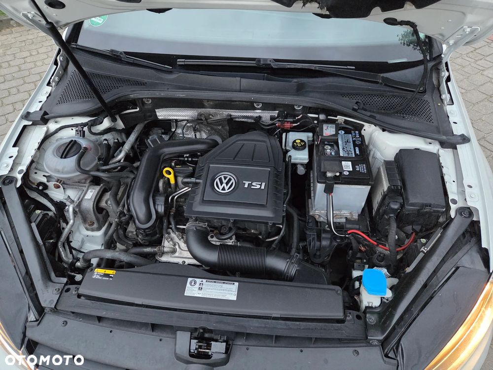 Volkswagen Golf 1.0 TSI Sound - 20