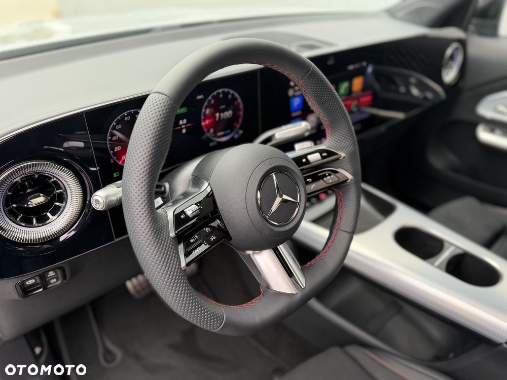 Mercedes-Benz GLB 220 mHEV 4-Matic 8G-eDCT - 13
