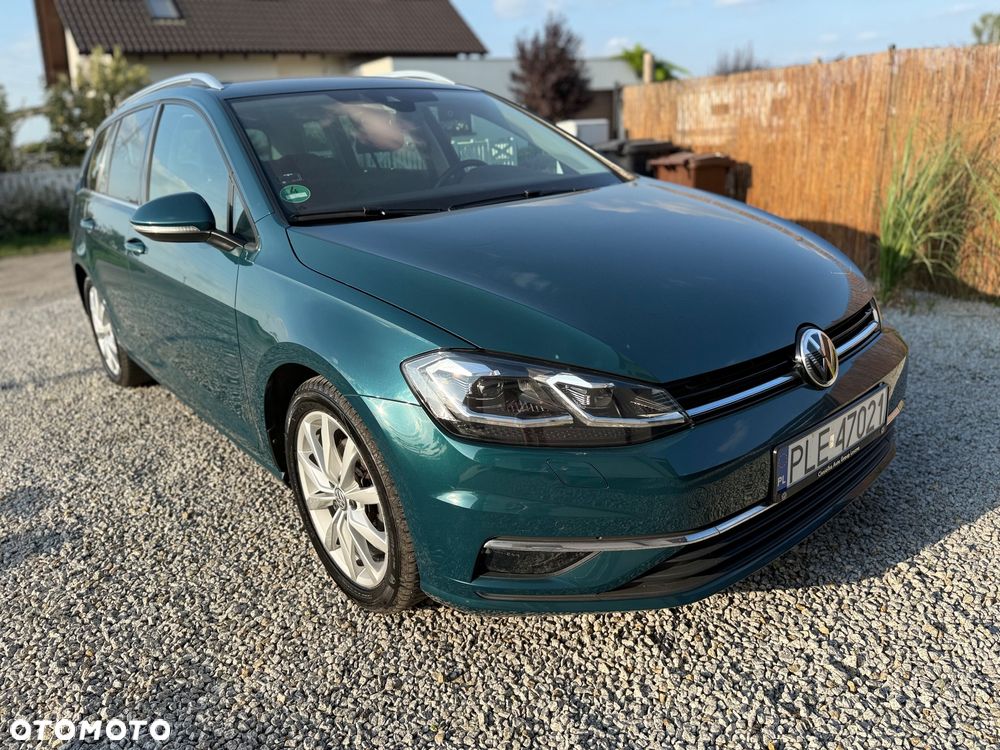 Volkswagen Golf Variant - 1