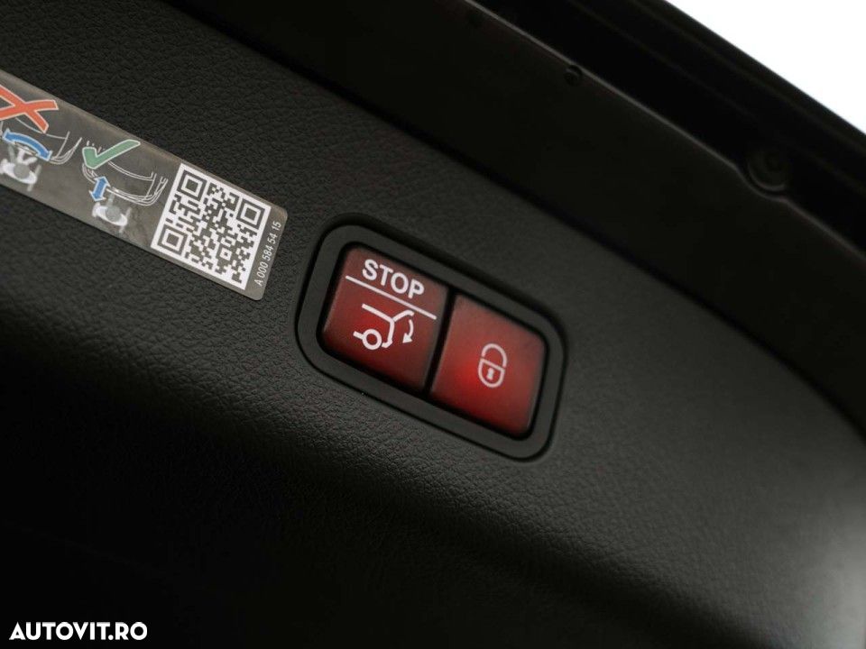 Mercedes-Benz GLC - 19