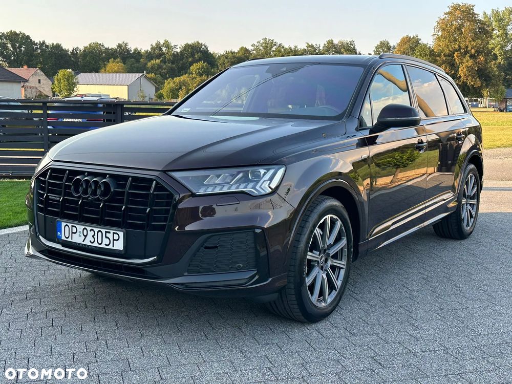 Audi Q7 - 1
