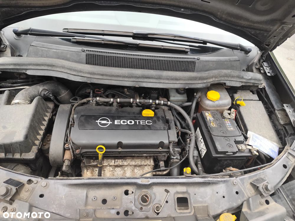 Opel Zafira 1.8 Sport - 5