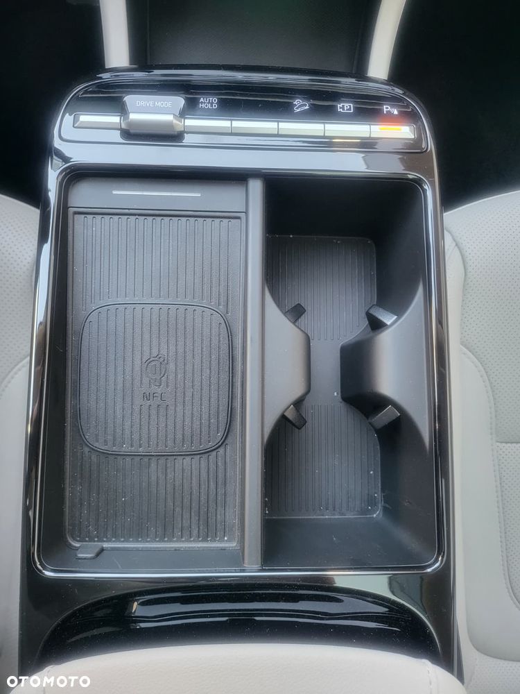 Hyundai Tucson 1.6 T-GDi HEV Platinum 2WD - 28