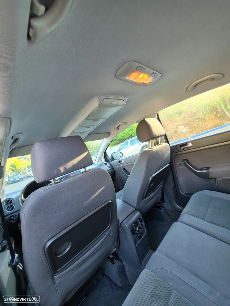 VW Golf Plus - 14