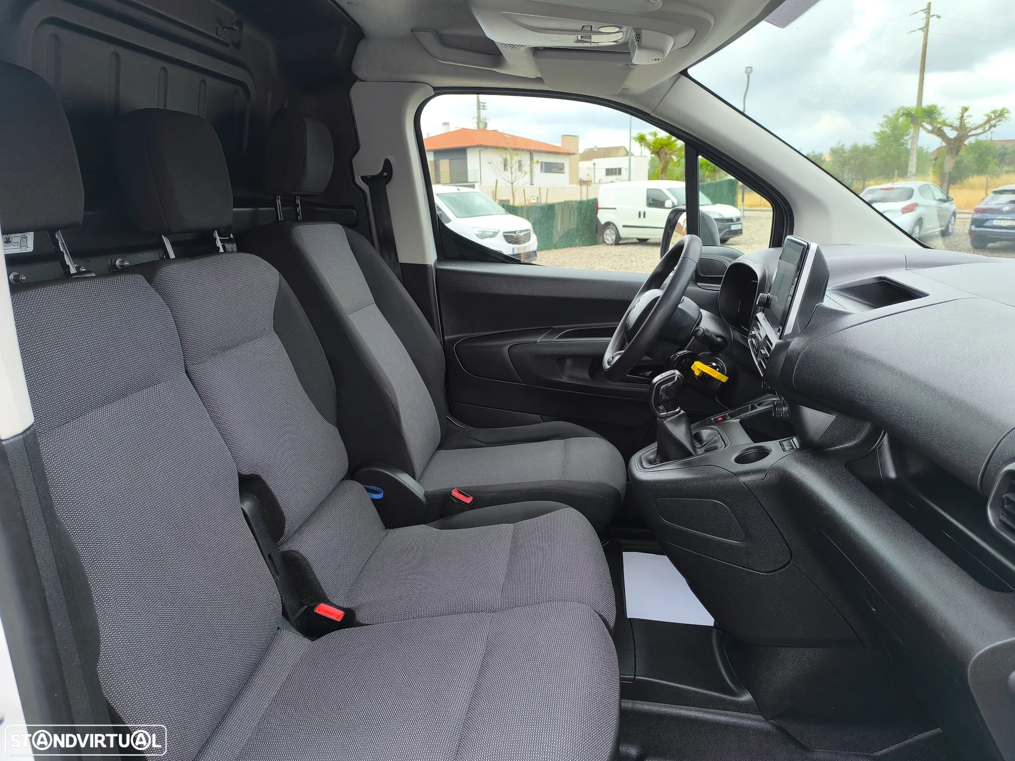 Citroën Berlingo 1.5BlueHDI XL Club Longa - 15