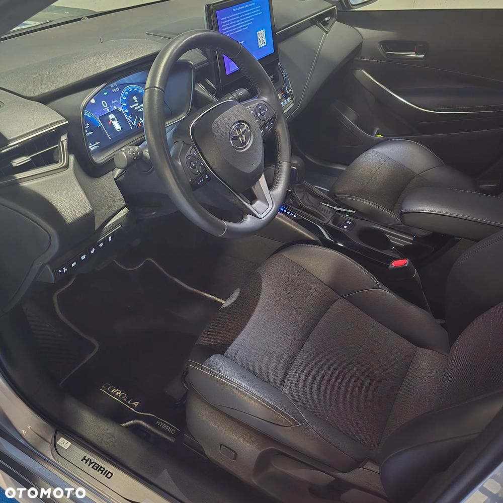 Toyota Corolla 1.8 Hybrid Style - 11