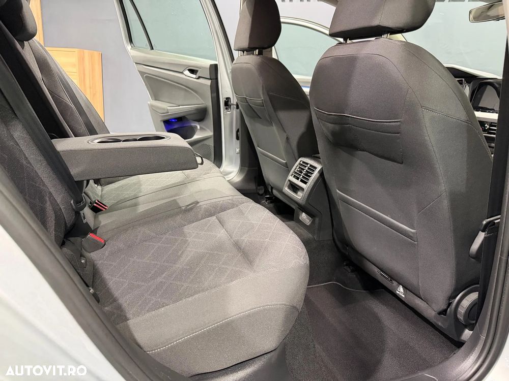 Volkswagen Golf 2.0 TDI SCR DSG Life - 20