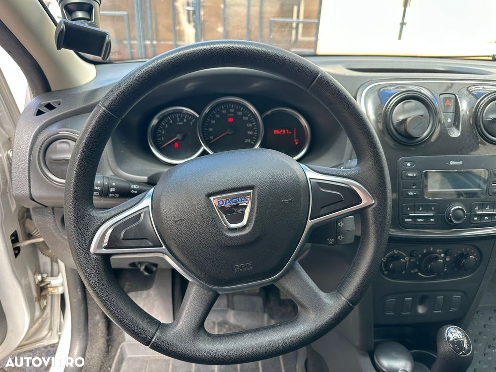 Dacia Logan 1.0 SCe Acces - 5
